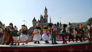 【A Disney Christmas 2017】キャッスルショー「Mickey and Friends Christmastime Ball」